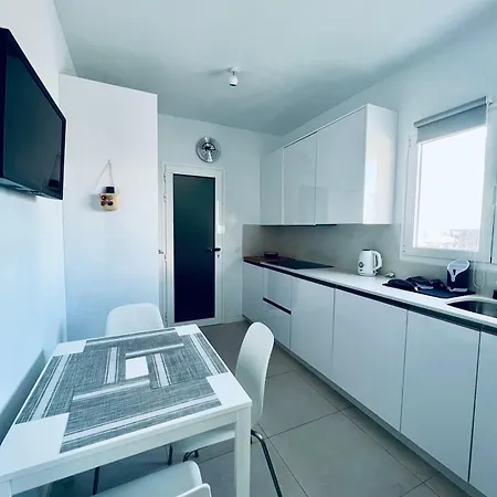 Villa Lovely Sanmar, Heated Pool, Private Gymnasium *