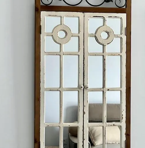 Lovely Sanmar, Heated Pool, Private Gymnasium Villa *