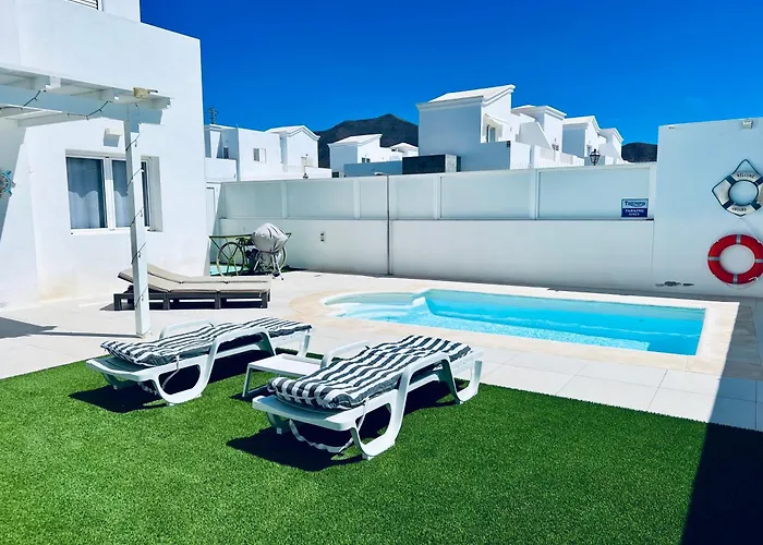 Lovely Sanmar, Heated Pool, Private Gymnasium Villa Playa Blanca