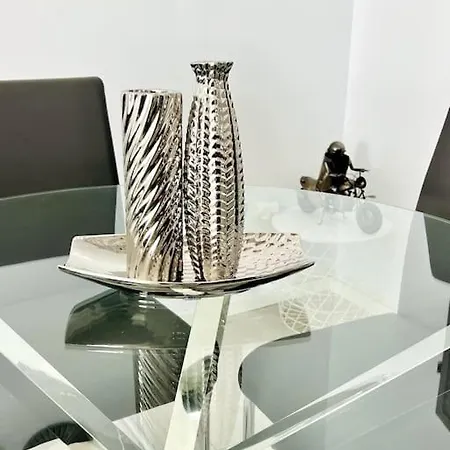 Вилла Lovely Sanmar, Heated Pool, Private Gymnasium