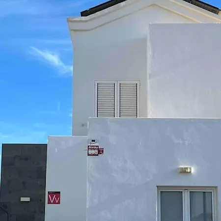 Lovely Sanmar, Heated Pool, Private Gymnasium Villa Playa Blanca