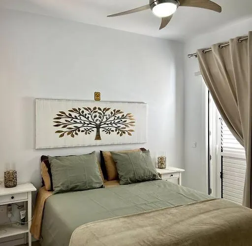 Villa Lovely Sanmar, Heated Pool, Private Gymnasium *